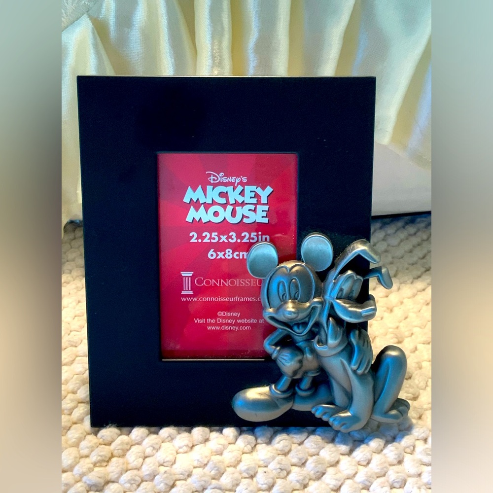MICKEY MOUSE FRAME BY DISNEY